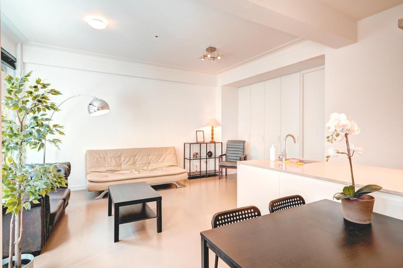 Spacious Apartments In The Heart Of Антверпен Экстерьер фото